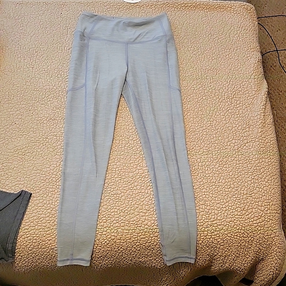 Victoria secret essential leggings